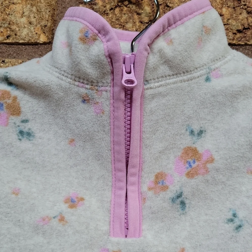 OshKosh B'gosh Floral Pullover Size 18 Months